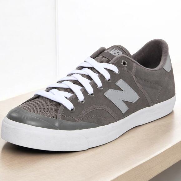 NEW NB New Balance Men\'s Pro Court Suede Gray/Greige colored Sneaker Men’s Sz 12